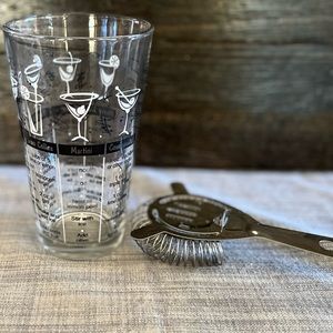 🍹Libbey glass cocktail shaker.